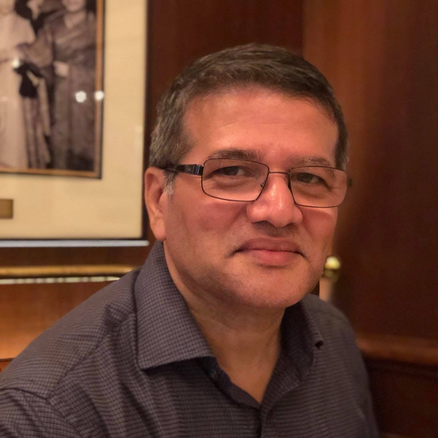 Adv. Carlos Alvares Ferriera